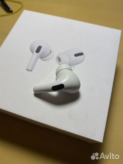 Левый наушник airpods pro a2084