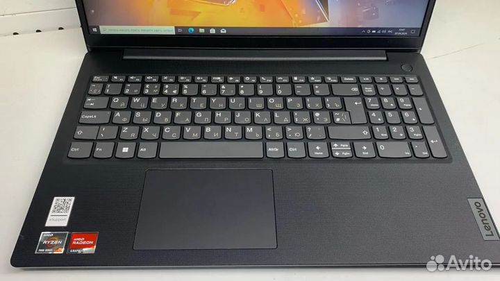 Ноутбук Lenovo Slim 3 (Ryzen 7th, 8+256GB SSD M.2)