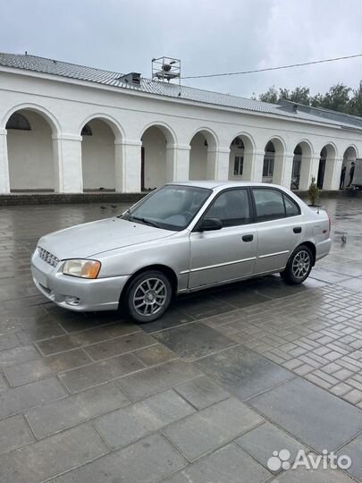 Hyundai Accent 1.6 AT, 2001, 220 000 км