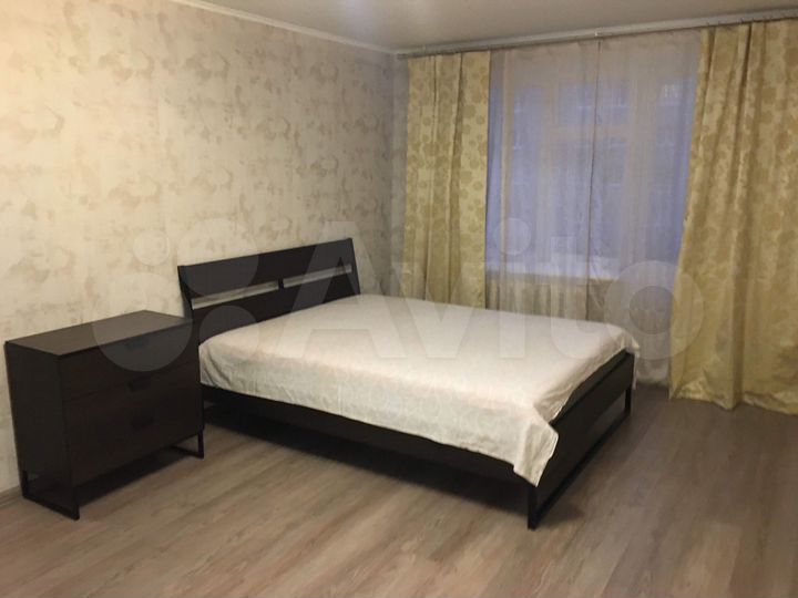 1-к. квартира, 32 м², 8/9 эт.