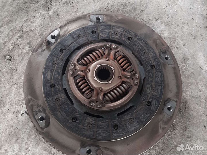 Маховик 1.3i Toyota Yaris 1NR-FE