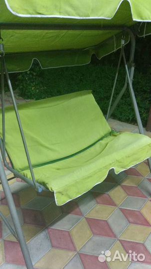 Садовая качеля