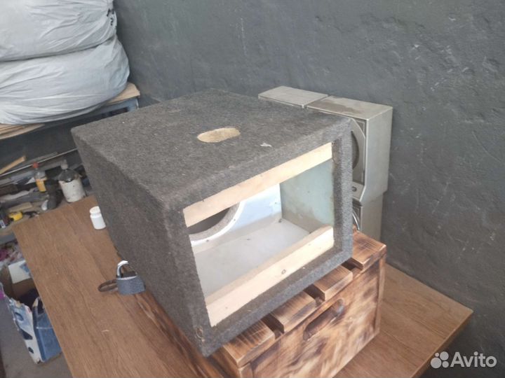 Корпус под сабвуфер