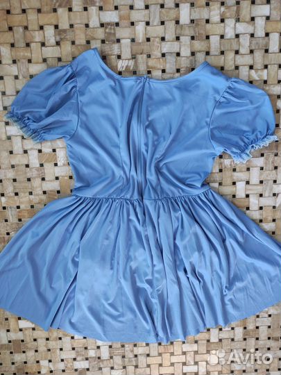 Платье в баварском стиле