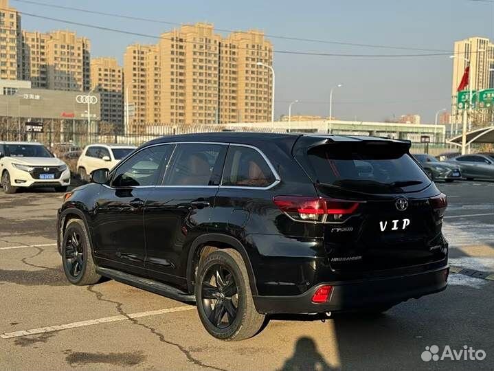 Toyota Highlander 2.0 AT, 2021, 26 800 км