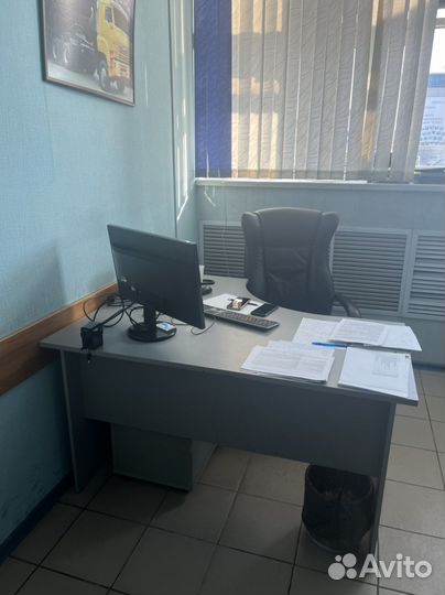 Офисная мебель бу
