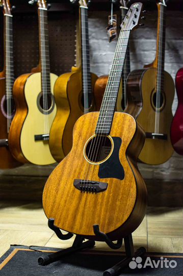 Travel гитара для путешествий Caraya + Аксессуары