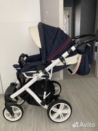 Коляска 3 в 1
