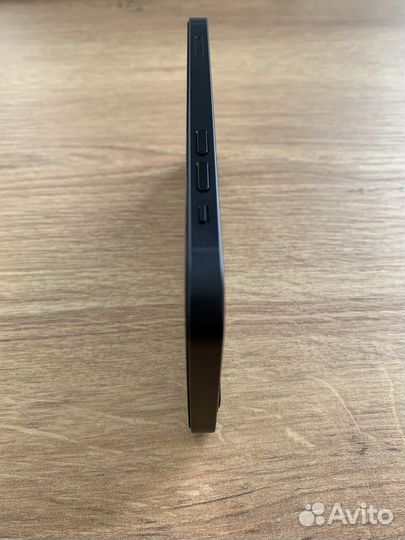 iPhone 12, 64 ГБ