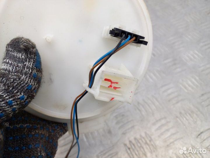 Датчик уровня топлива Volkswagen Tiguan MK2 2.0