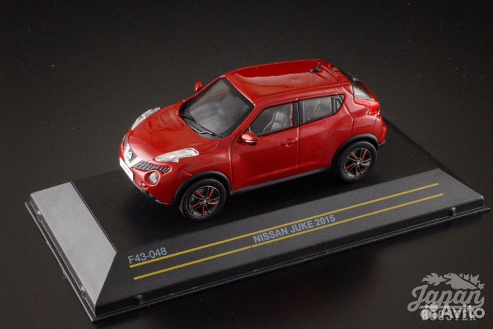 Масштаб 1-43 nissan-infinity
