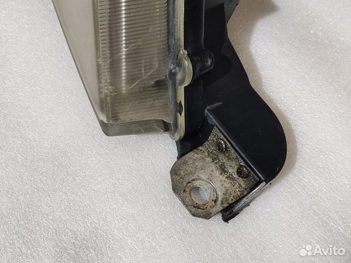 Фара передняя правая toyota vista V50