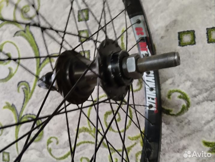 Заднее колесо на BMX