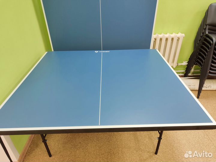 Теннисный стол для помещения