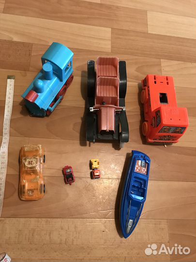8 детских машинок и катер оптом