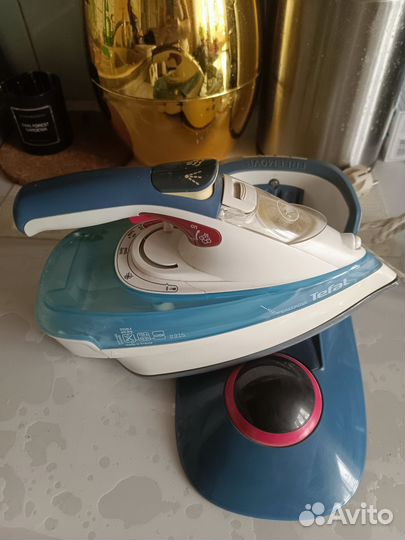 Беспроводной утюг Tefal FV9915