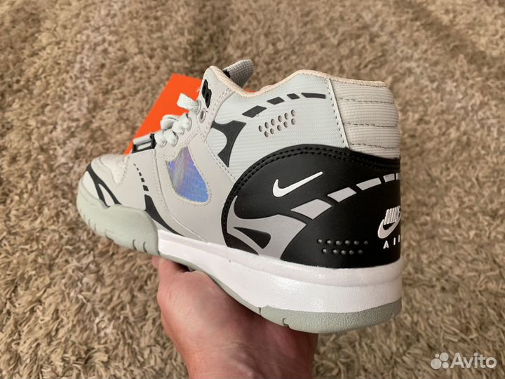 Кроссовки nike air trainer 1 sp