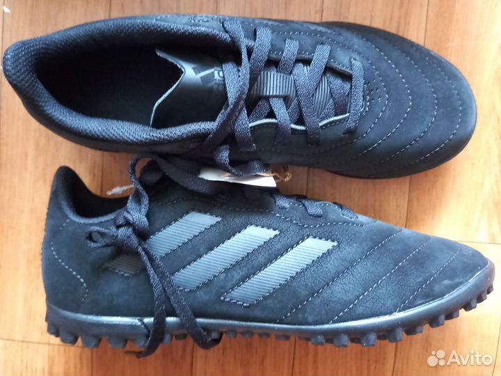 Сороконожки Adidas новые