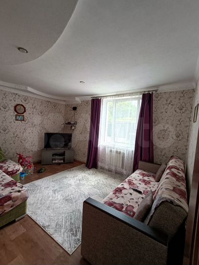Дом 215,5 м² на участке 3,5 сот.