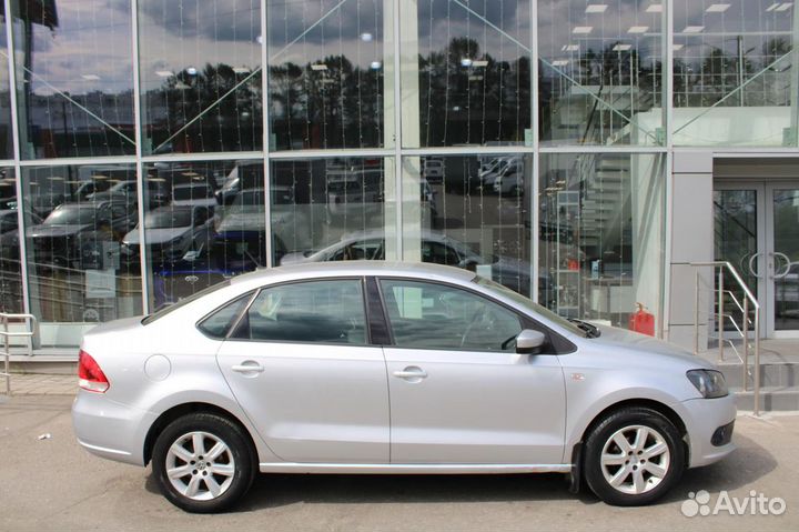 Volkswagen Polo 1.6 AT, 2011, 234 000 км