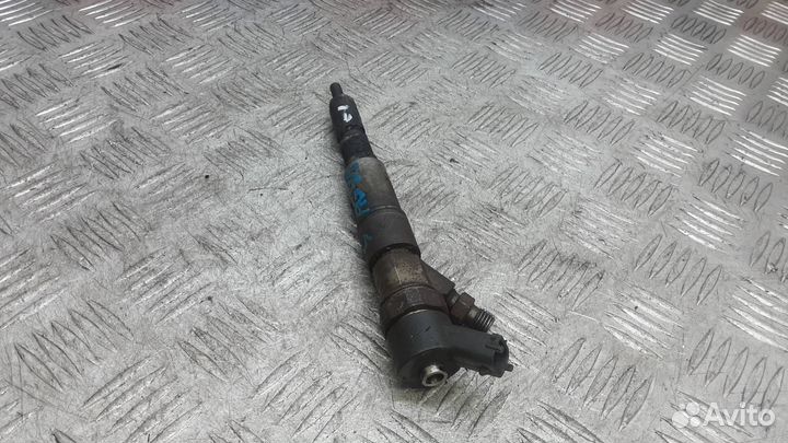 Форсунка топливная BMW 7 E38 1996 0445110047