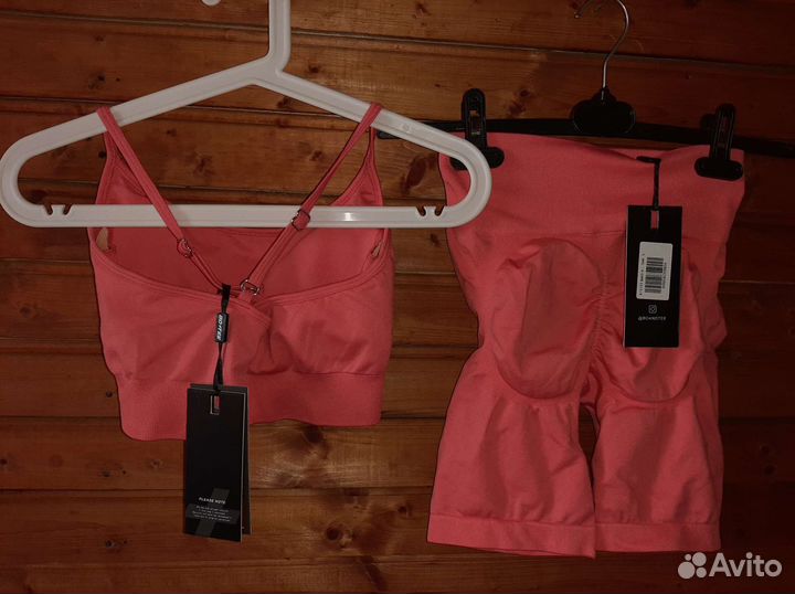 Спортивный костюм