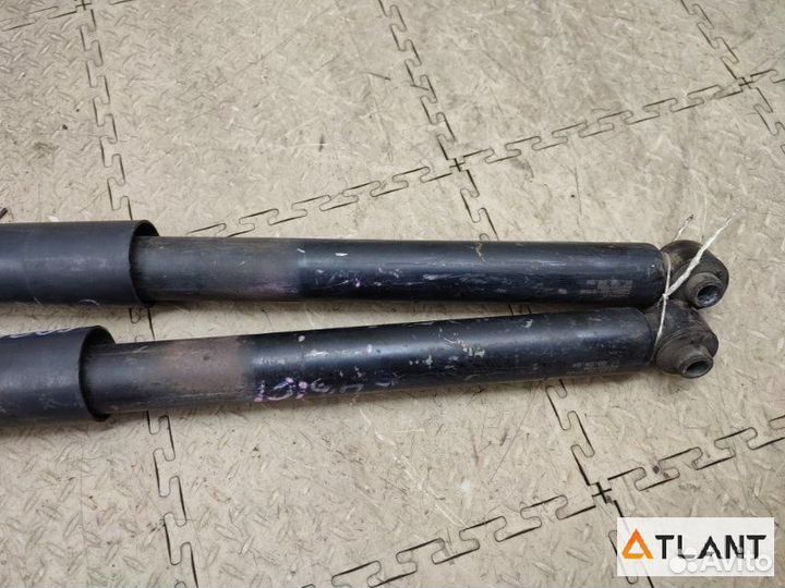 Амортизатор задний mazda premacy