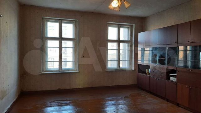 2-к. квартира, 60 м², 2/4 эт.