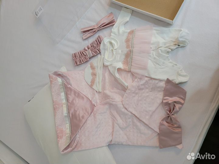 Комплект на выписку д/девочки Нежность Luxury Baby