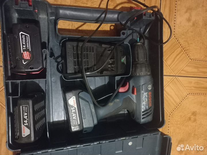 Шуруповерт Bosch GSR 1440 li