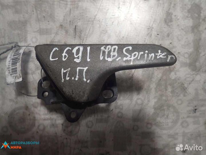 Ручка внутренняя передняя правая Mercedes-Benz