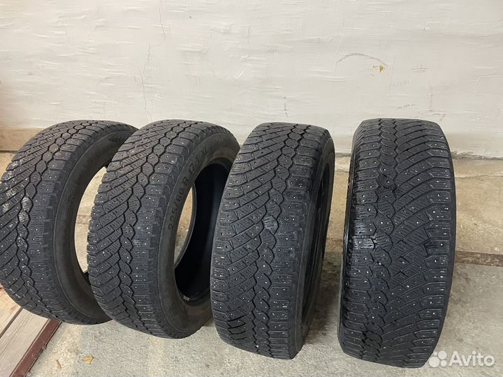 Gislaved Nord Frost 200 225/60 R17