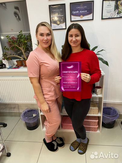 Обучение наращиванию ресниц