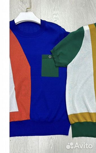 Футболка женская