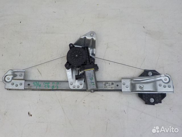 Стеклоподъемник Renault Logan 2018