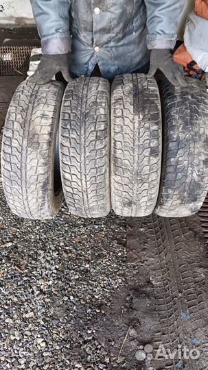 Резина 16.215 70