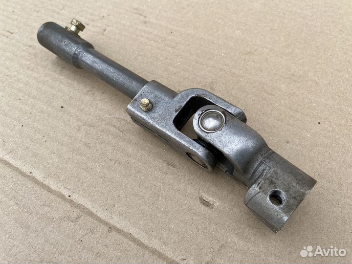 Рулевой вал Toyota Corolla 120