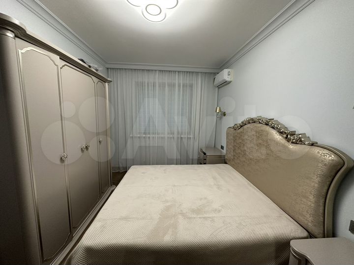 3-к. квартира, 98,2 м², 3/9 эт.