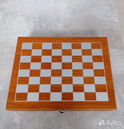 Подарочный набор фляжка с рюмками