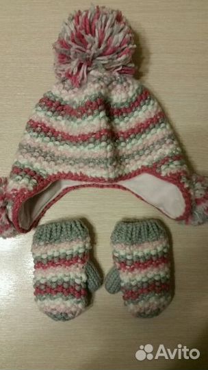 Шапка и варежки next