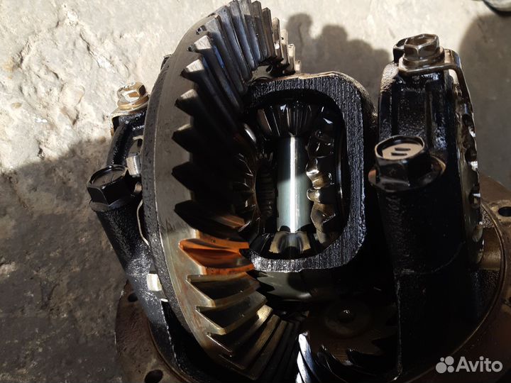 Задний редуктор Toyota Noah