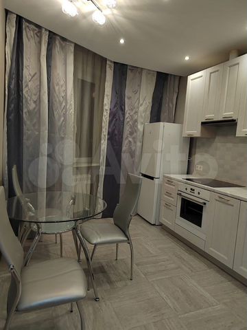 1-к. квартира, 40 м², 15/18 эт.