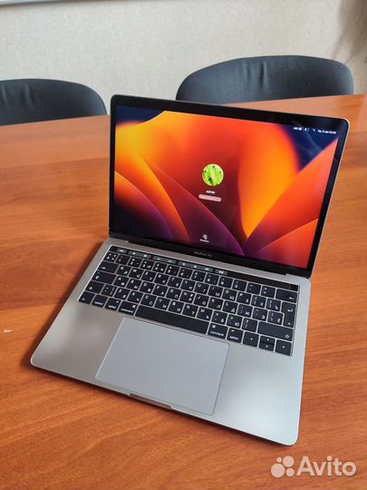 Apple macbook pro 13 2017