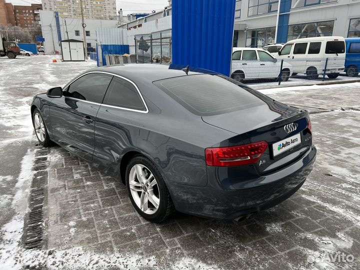 Audi A5 2.0 CVT, 2010, 210 200 км