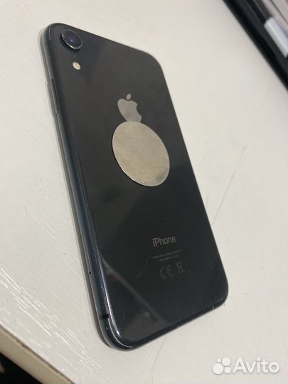 iPhone Xr, 64 ГБ