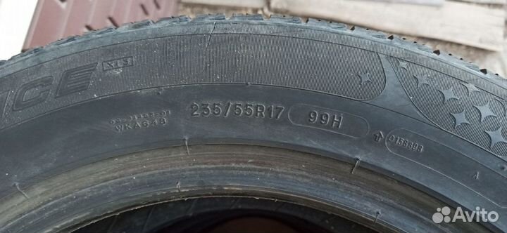 Michelin X-Ice 235/55 R17 99H