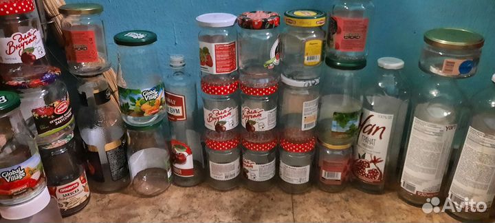 Банки и банки из под детского питания