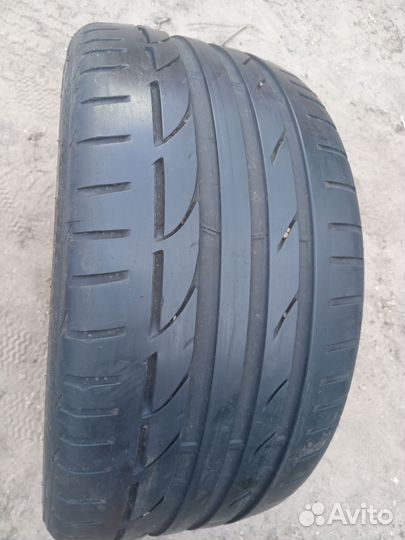 Bridgestone Potenza S001 255/35 R18 90Y