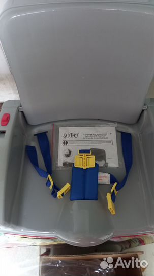 Стульчик для кормления, бустер