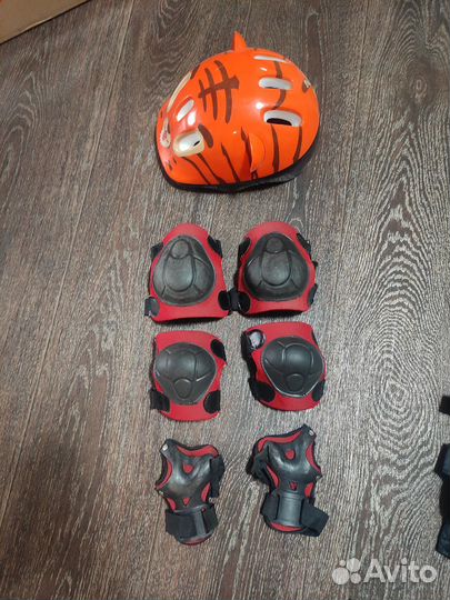 Защита для роликов, размер s